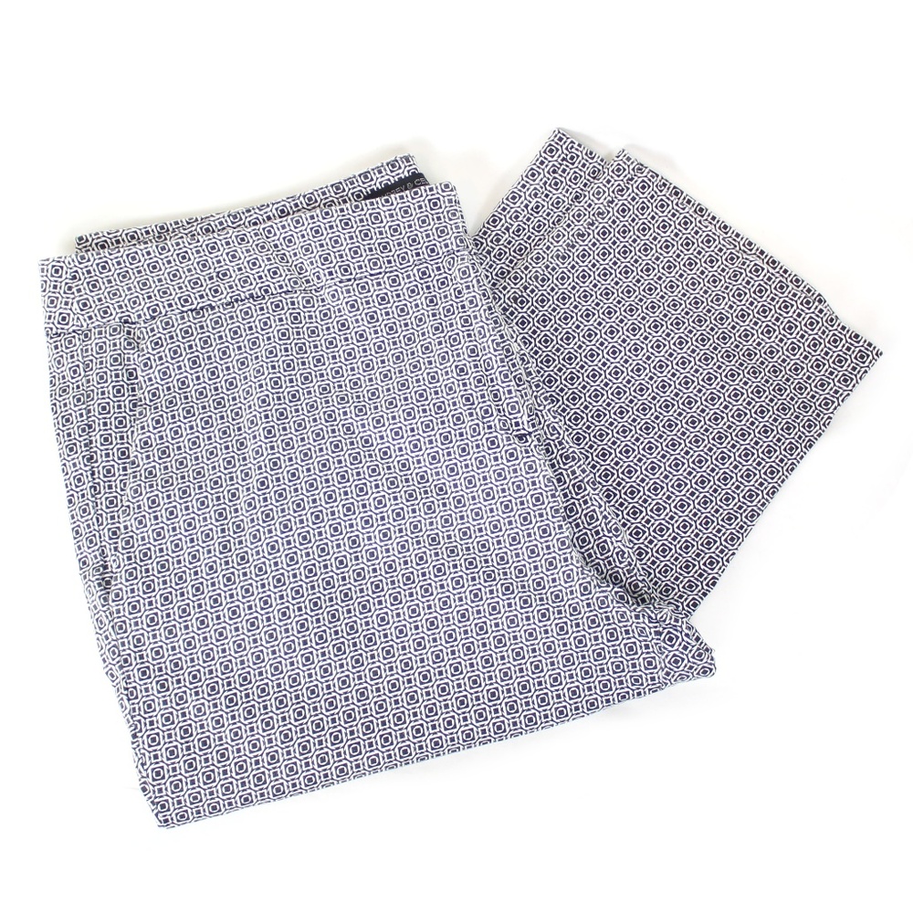 Audrey & Celine | Printed Stright Leg Ankle Pants
